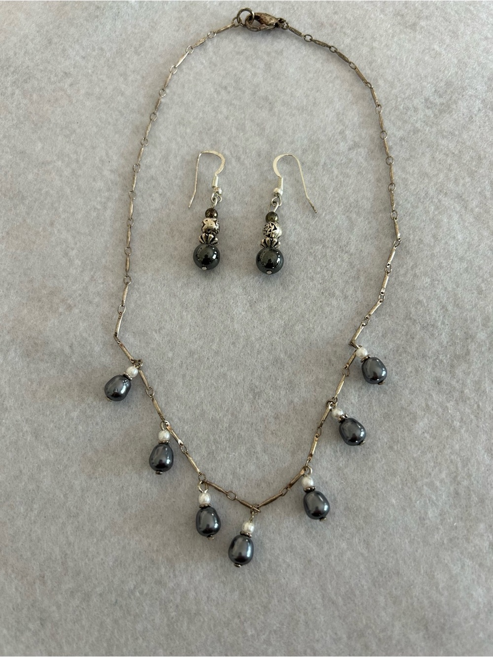 Silver toned Necklace & Earrings Set with Gunmetal Pearls